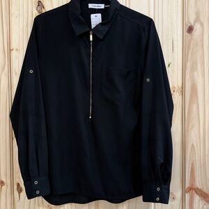 Women’s Calvin Klein 100% polyester 1/2 zipper blouse, with sleeve lifts  size S